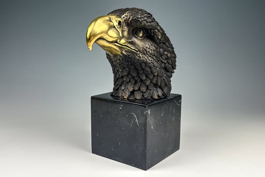 Große Bronze Skulptur auf Marmor Sockel